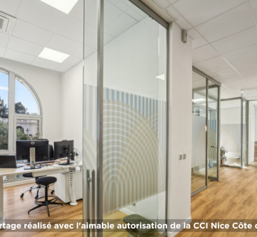 Office with acoustic insulation on the ceilings