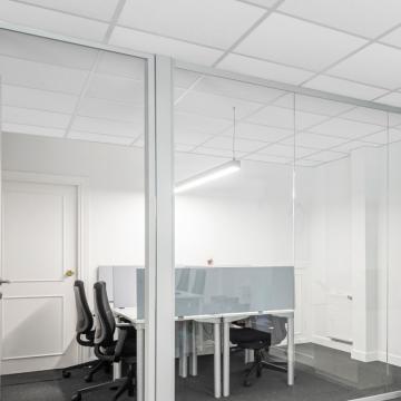 Office with acoustic insulation on the ceilings
