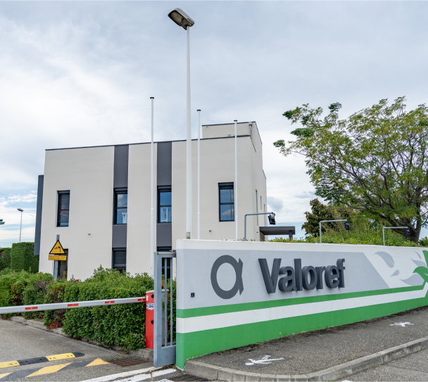 Site Valoref à Bollène, vue d'extérieur 