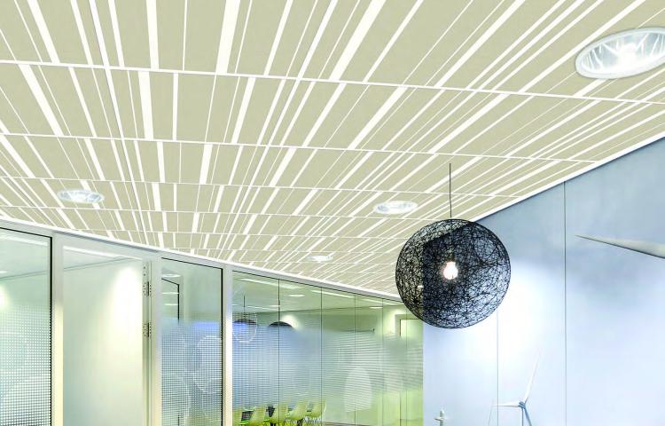 Salle avec plafond design Bayadère